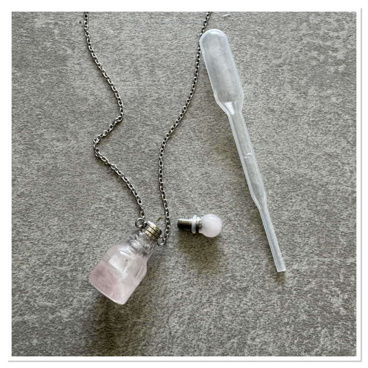 Collier fiole de parfum / d'huile essentielle