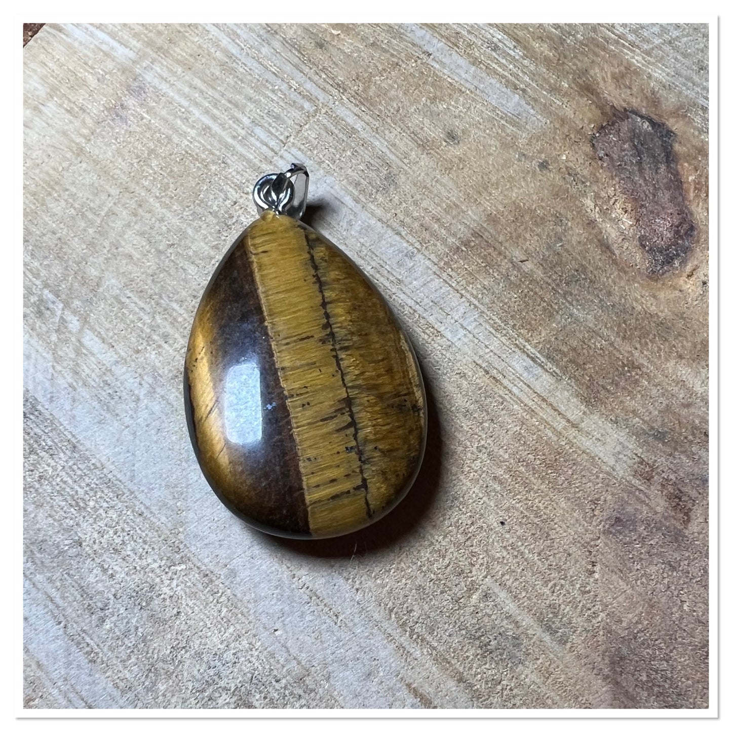 Pendentif œil de tigre