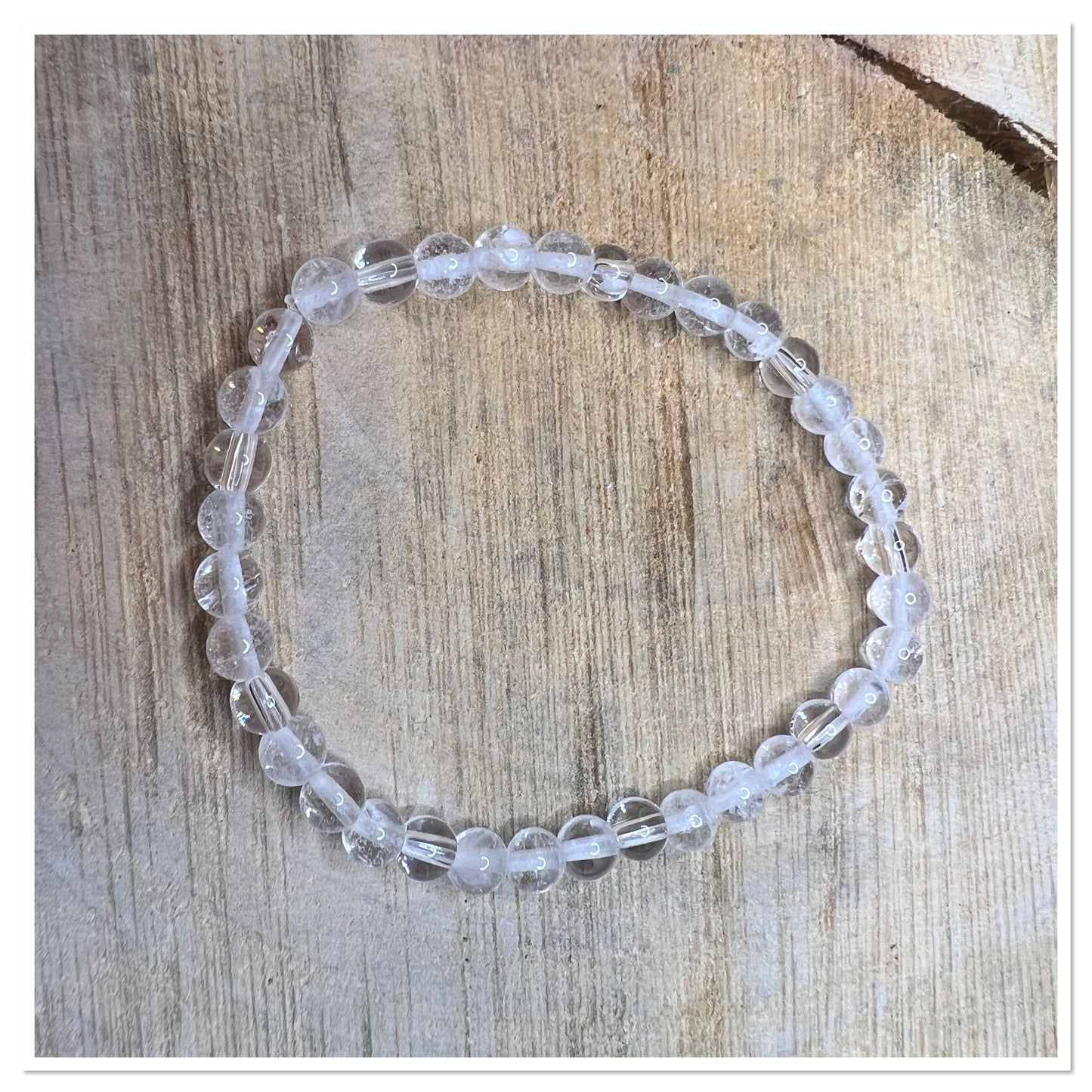 Cristal de roche 4 mm- Pierre de la timidité et de la protection