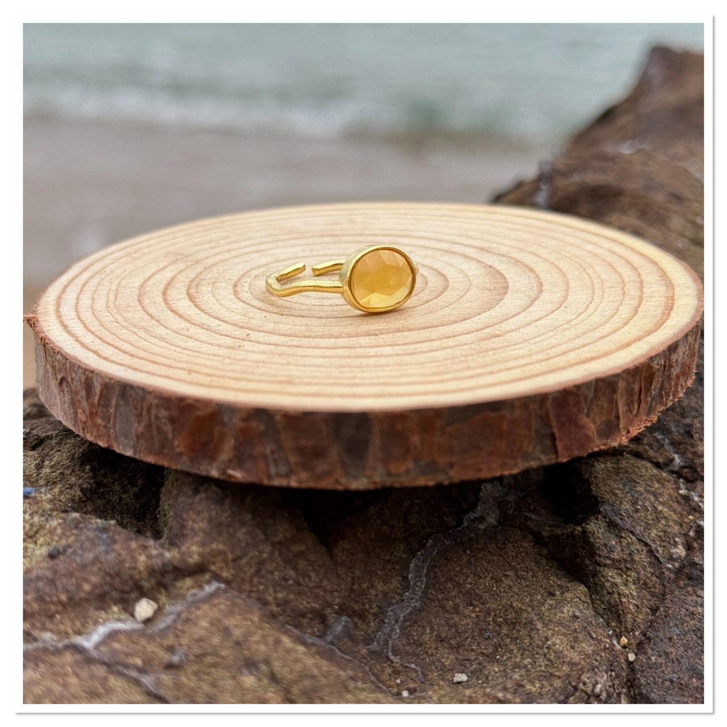 Bague Citrine Chauffée - Pierre de l'argent et du travail