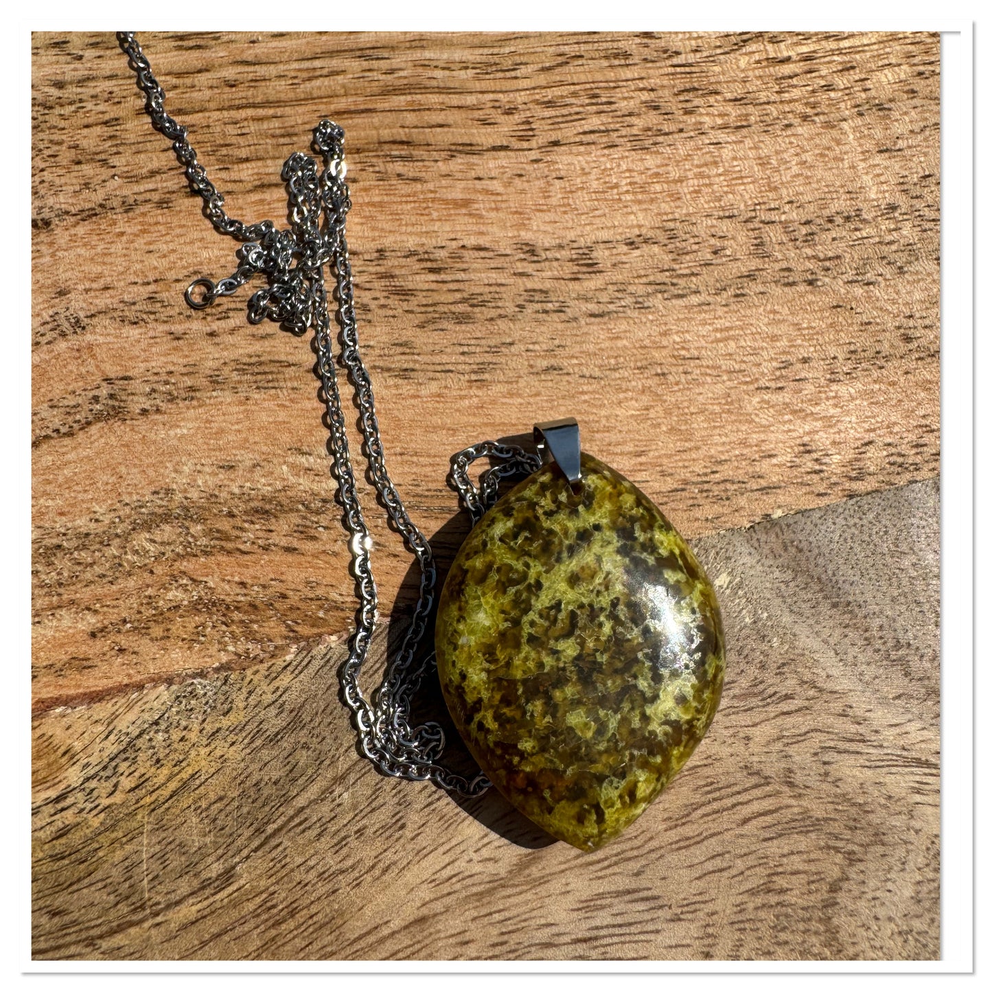 Pendentif Opale verte - Pierre de l'apaisement