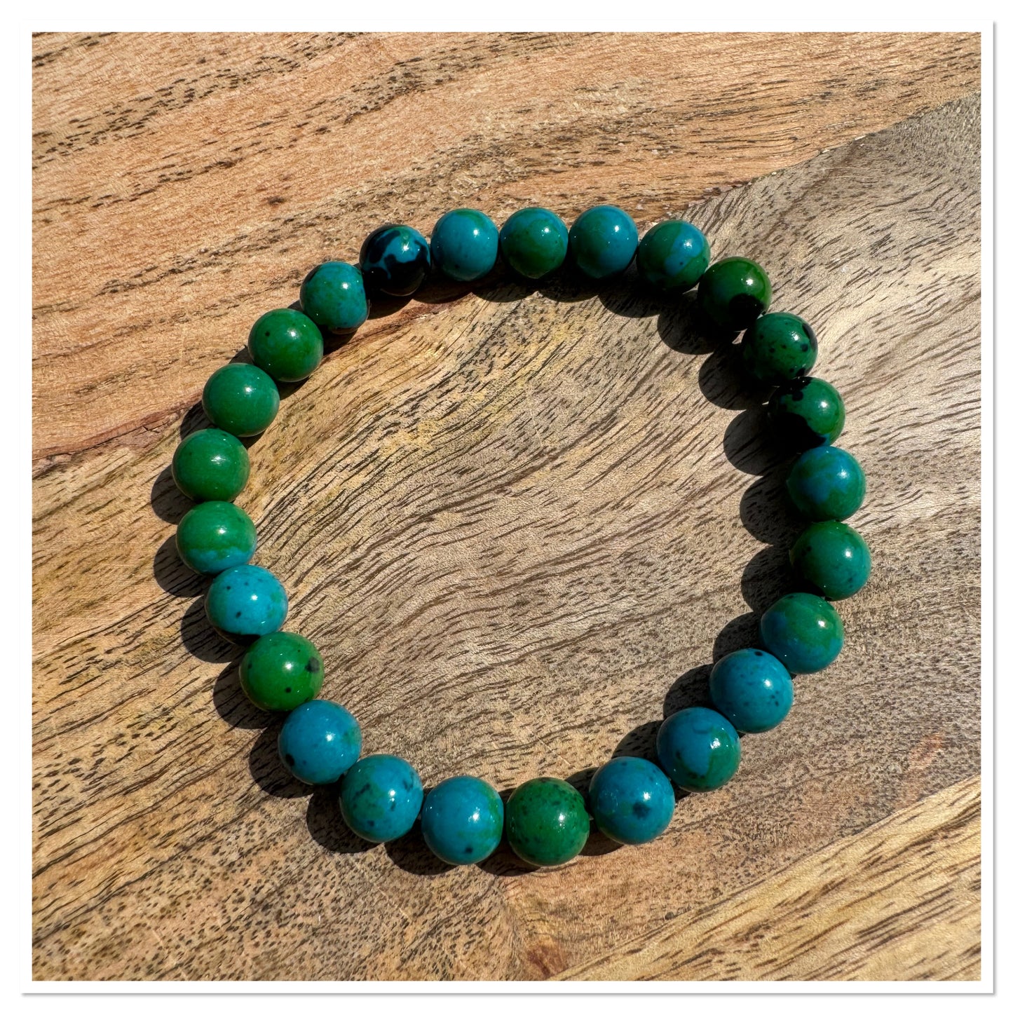 Chrysocolle teintée - Pierre de l'entourage