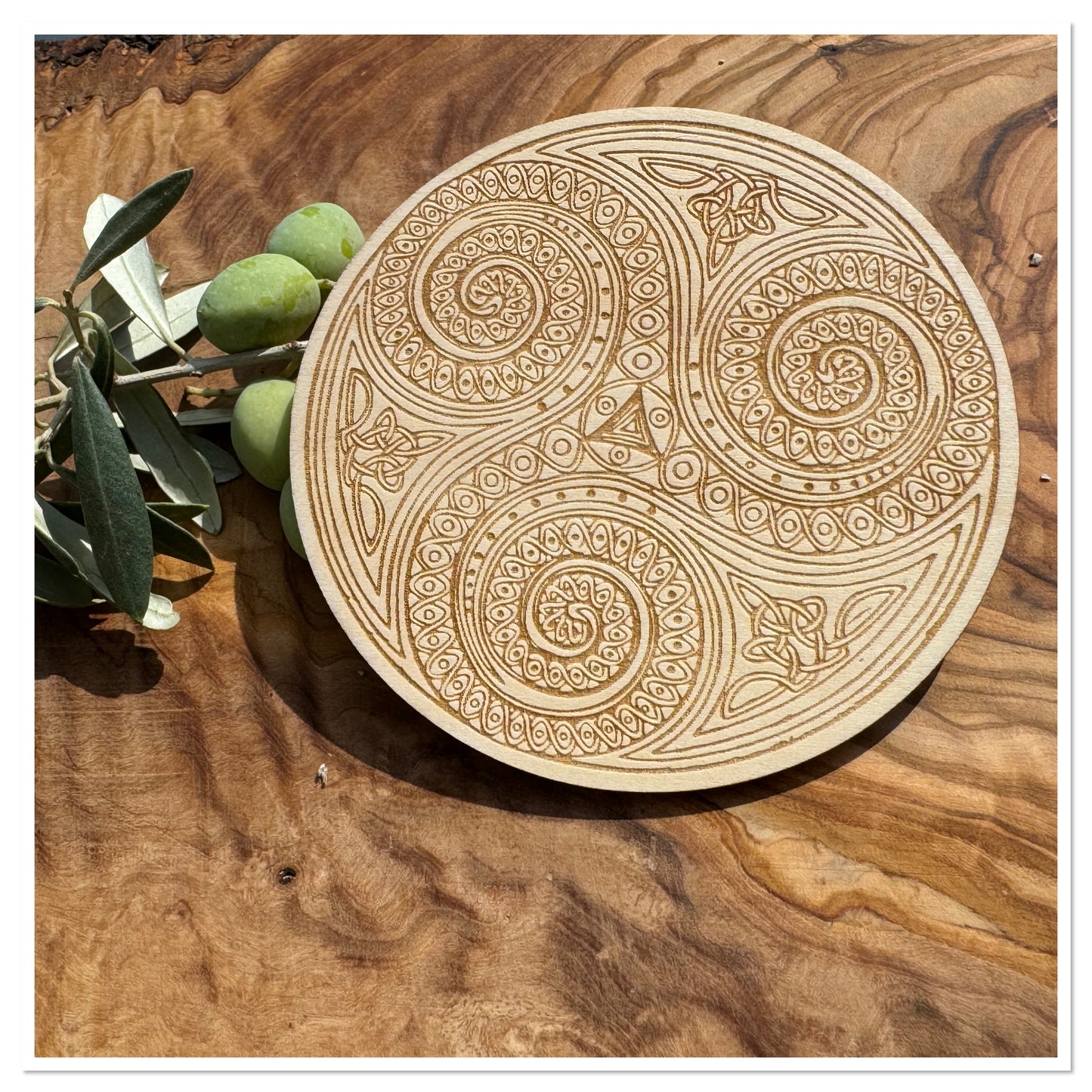 Fleur de vie "triskele" - rechargement des pierres et porte-bonheur du foyer